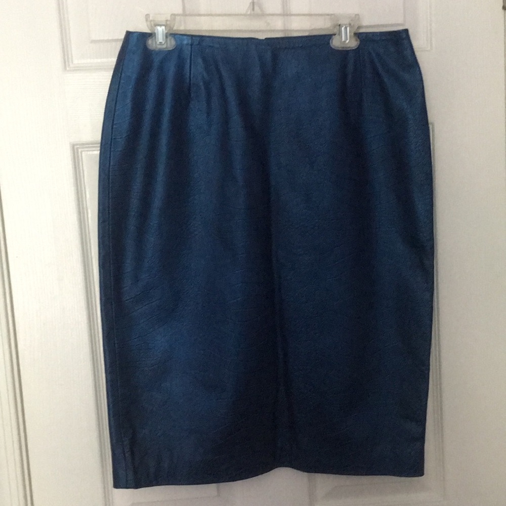 Crombie Faux Snake Skin Pencil Skirt